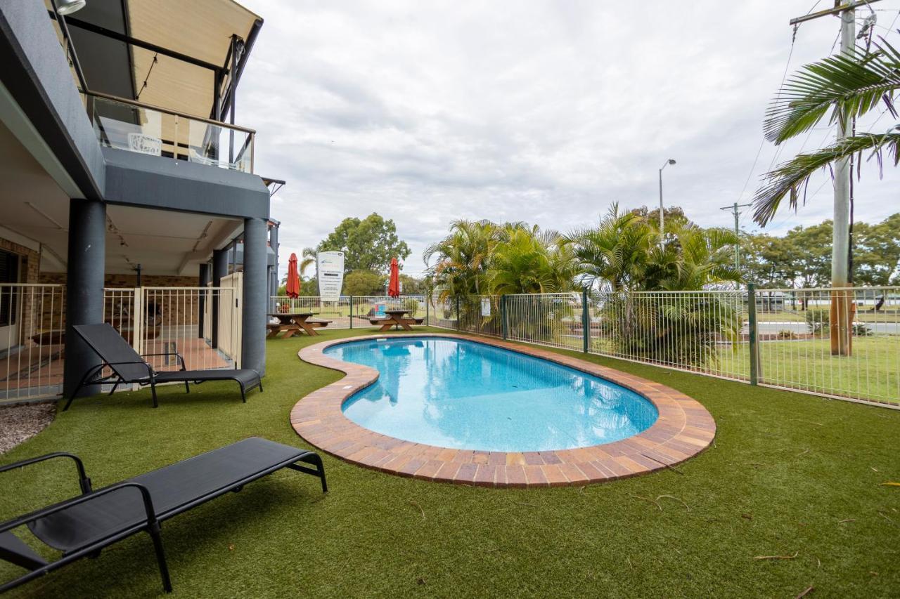Bribie Waterways Motel Bongaree Eksteriør billede