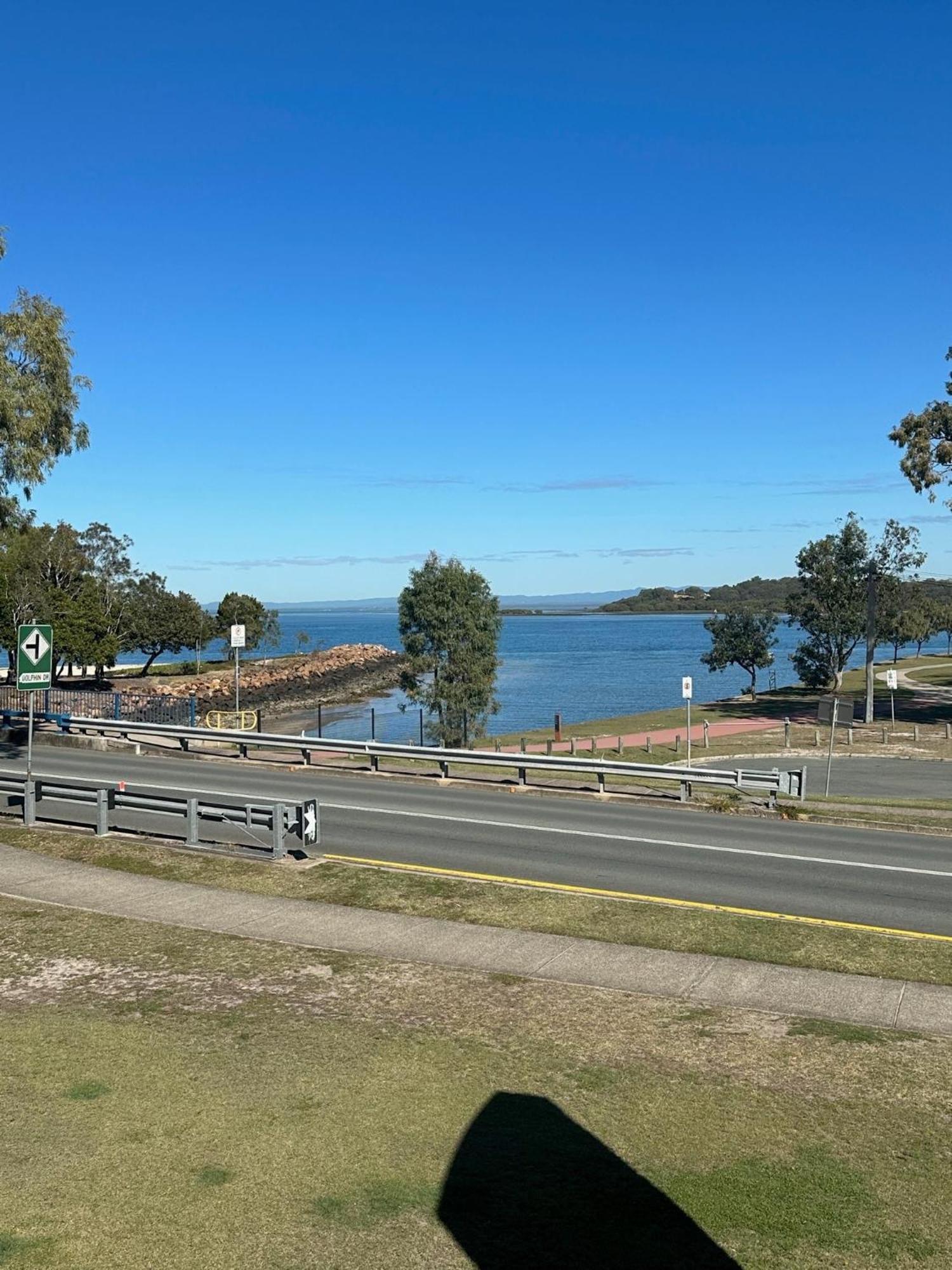 Bribie Waterways Motel Bongaree Eksteriør billede