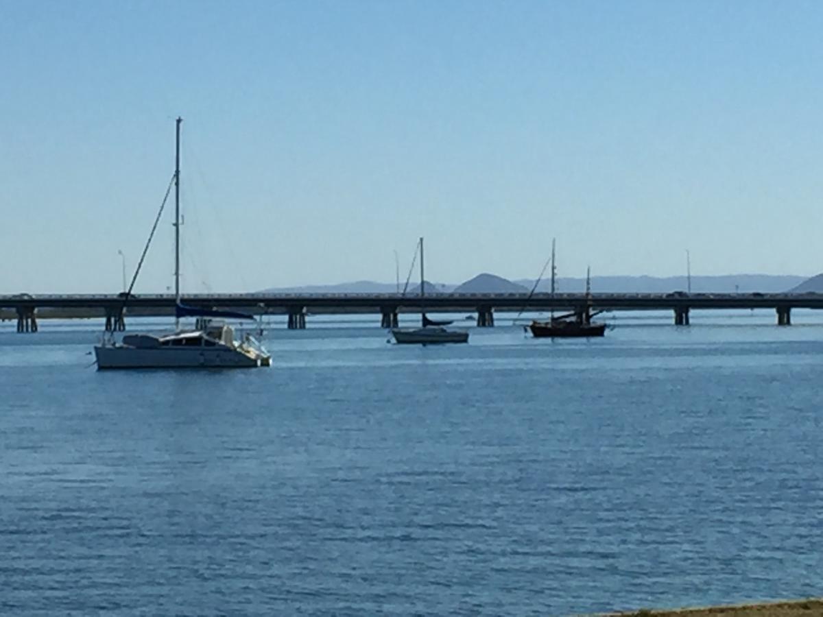 Bribie Waterways Motel Bongaree Eksteriør billede