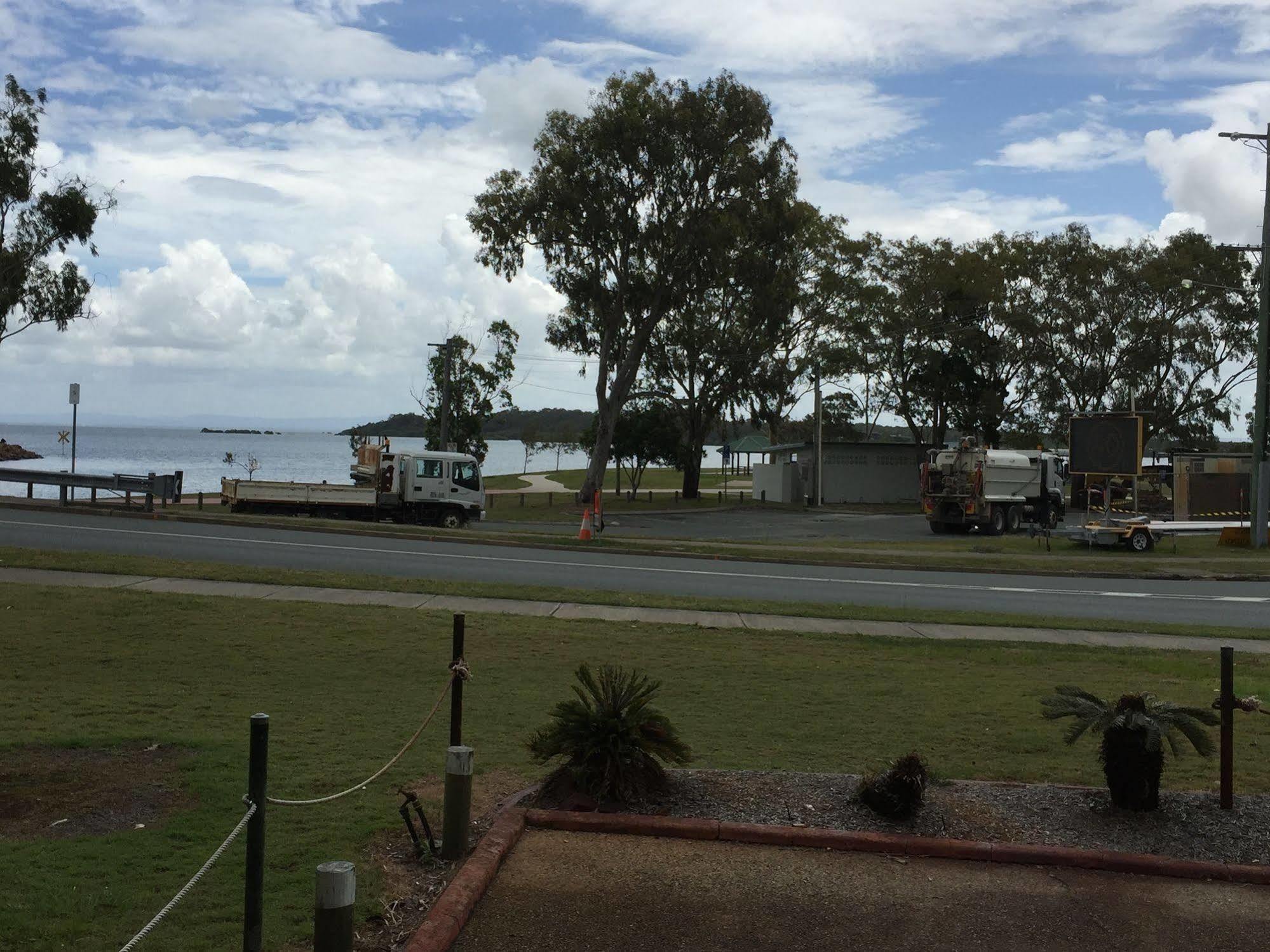 Bribie Waterways Motel Bongaree Eksteriør billede